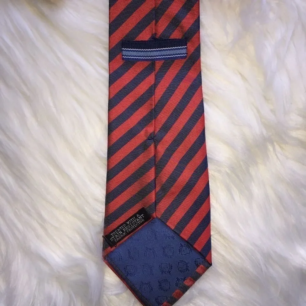 Men’s Van Heusen Navy and Red Tie